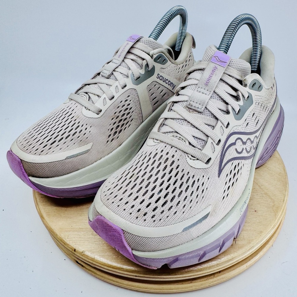Saucony Guide 18 Womens 6.5 White Purple Stability Running Shoes